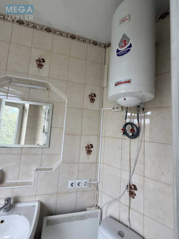 Оренда дома, <a class="location-link" href="/kiev/" title="Недвижимость Київ">Київ</a>, <a class="location-link" href="/kiev/podolskij/" title="Недвижимость Подільський район">Подільський р-н</a>, Стеценко ул., 30/7 (изображение 6)