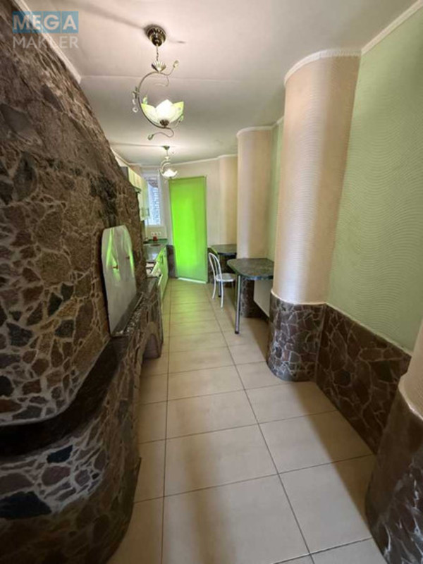 Оренда дома, <a class="location-link" href="/kiev/" title="Недвижимость Київ">Київ</a>, <a class="location-link" href="/kiev/podolskij/" title="Недвижимость Подільський район">Подільський р-н</a>, Стеценко ул., 30/7 (изображение 17)