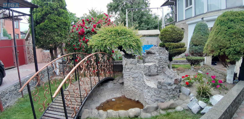 Оренда дома, <a class="location-link" href="/kiev/" title="Недвижимость Київ">Київ</a>, <a class="location-link" href="/kiev/podolskij/" title="Недвижимость Подільський район">Подільський р-н</a>, Стеценко ул., 30/7 (изображение 25)
