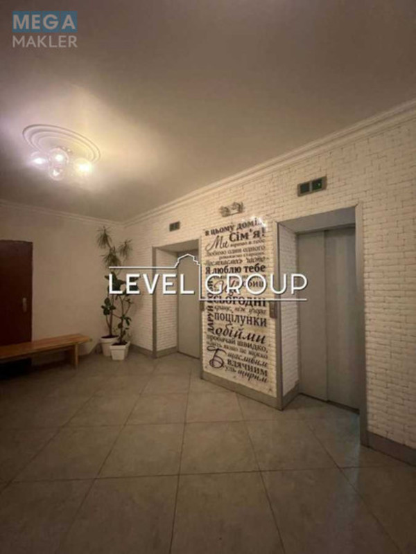 Продаж 2 кімнатної квартири (79/41/13), 4 пов. 16 пов. будинку, <a class="location-link" href="/kiev/" title="Недвижимость Київ">Київ</a>, <a class="location-link" href="/kiev/solomenskij/" title="Недвижимость Солом'янський район">Солом'янський р-н</a>, Волинська вул., 9а (изображение 21)