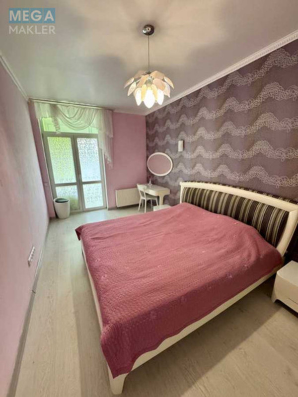 Продаж 1 кімнатної квартири (57/16/27), 4 пов. 24 пов. будинку, <a class="location-link" href="/kiev/" title="Недвижимость Київ">Київ</a>, <a class="location-link" href="/kiev/podolskij/" title="Недвижимость Подільський район">Подільський р-н</a>, Вишгородська вул., 45/7 (изображение 10)