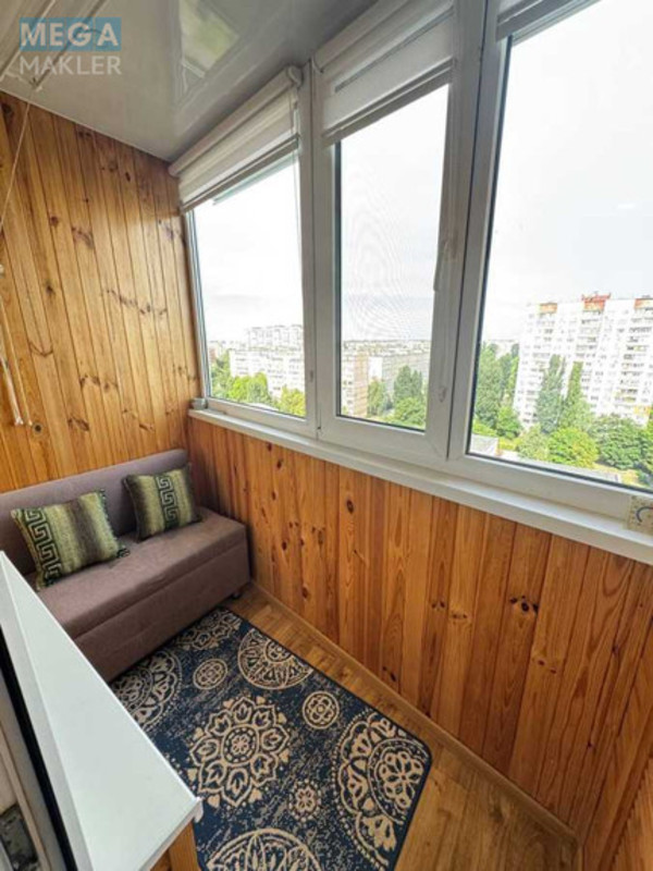 Продаж 1 кімнатної квартири (34/16/8), 13 пов. 16 пов. будинку, <a class="location-link" href="/kiev/" title="Недвижимость Київ">Київ</a>, <a class="location-link" href="/kiev/svyatoshinskij/" title="Недвижимость Святошинський район">Святошинський р-н</a>, Булгакова вул., 15А (изображение 15)