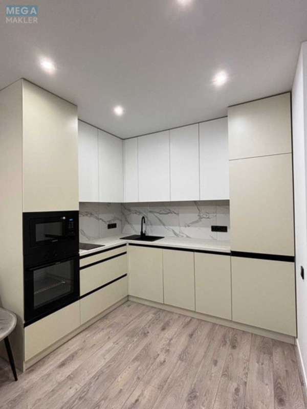 Продаж 1 кімнатної квартири (42/?/19), 11 пов. 21 пов. будинку, <a class="location-link" href="/kiev/" title="Недвижимость Київ">Київ</a>, <a class="location-link" href="/kiev/goloseevskij/" title="Недвижимость Голосіївський район">Голосіївський р-н</a>, Михайла Максимовича вул., 26в (изображение 8)