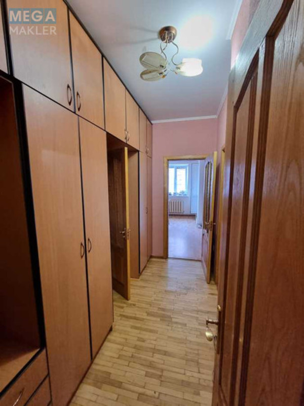 Продаж 1 кімнатної квартири (53/22/16), 8 пов. 28 пов. будинку, <a class="location-link" href="/kiev/" title="Недвижимость Київ">Київ</a>, <a class="location-link" href="/kiev/darnickij/" title="Недвижимость Дарницький район">Дарницький р-н</a>, Анны Ахматовой ул., 13Г (изображение 11)