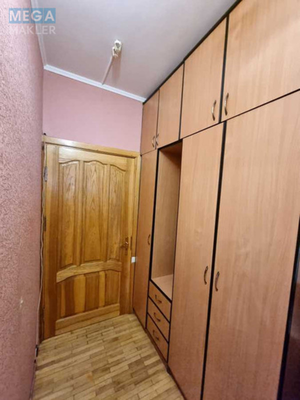 Продаж 1 кімнатної квартири (53/22/16), 8 пов. 28 пов. будинку, <a class="location-link" href="/kiev/" title="Недвижимость Київ">Київ</a>, <a class="location-link" href="/kiev/darnickij/" title="Недвижимость Дарницький район">Дарницький р-н</a>, Анны Ахматовой ул., 13Г (изображение 13)