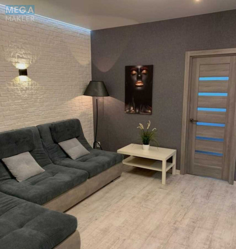 Оренда 2 кімнатної квартири, <a class="location-link" href="/kiev/" title="Недвижимость Київ">Київ</a>, <a class="location-link" href="/kiev/goloseevskij/" title="Недвижимость Голосіївський район">Голосіївський р-н</a>, Ясинуватський пров., 10 (изображение 4)