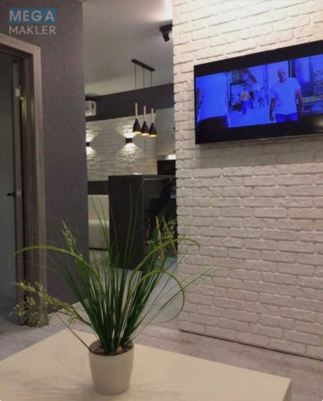 Оренда 2 кімнатної квартири, <a class="location-link" href="/kiev/" title="Недвижимость Київ">Київ</a>, <a class="location-link" href="/kiev/goloseevskij/" title="Недвижимость Голосіївський район">Голосіївський р-н</a>, Ясинуватський пров., 10 (изображение 7)