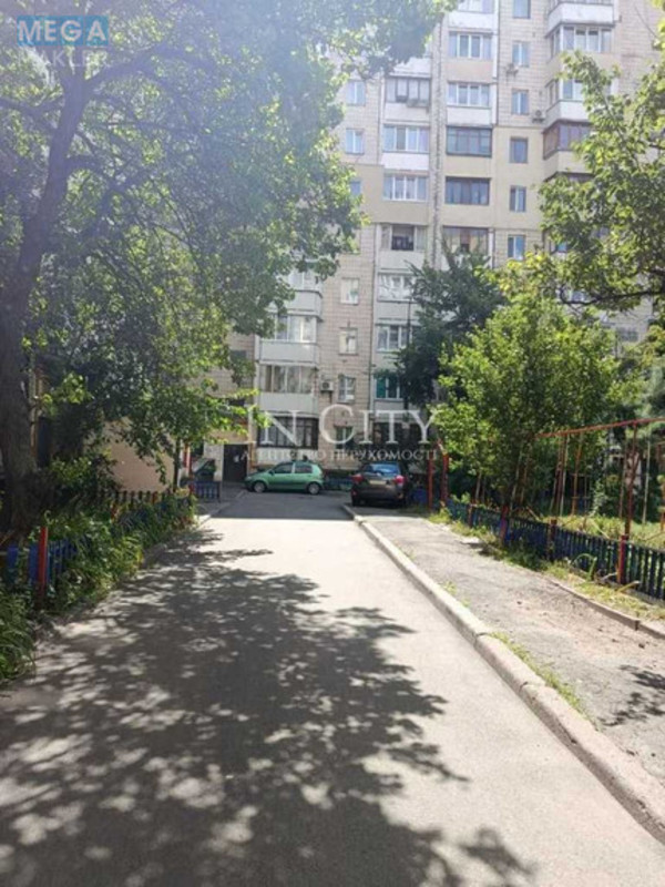 Продаж 1 кімнатної квартири (37/15/7,5), 5 пов. 10 пов. будинку, <a class="location-link" href="/kiev/" title="Недвижимость Київ">Київ</a>, <a class="location-link" href="/kiev/svyatoshinskij/" title="Недвижимость Святошинський район">Святошинський р-н</a>, Василия Стуса ул., 26 (изображение 13)