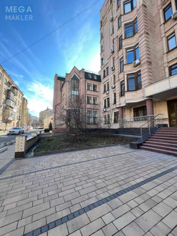Оренда комерційної нерухомості, 280 кв.м, под офис, <a class="location-link" href="/kiev/" title="Недвижимость Київ">Київ</a>, <a class="location-link" href="/kiev/shevchenkovskij/" title="Недвижимость Шевченківський район">Шевченківський р-н</a>, Кудрявська вул., 13 (изображение 6)