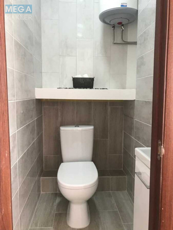 Оренда 3 кімнатної квартири, <a class="location-link" href="/odessa/" title="Недвижимость Одеса">Одеса</a>, <a class="location-link" href="/odessa/malinovskij/" title="Недвижимость Малиновський район">Малиновський р-н</a>, Средняя, 24 (изображение 7)