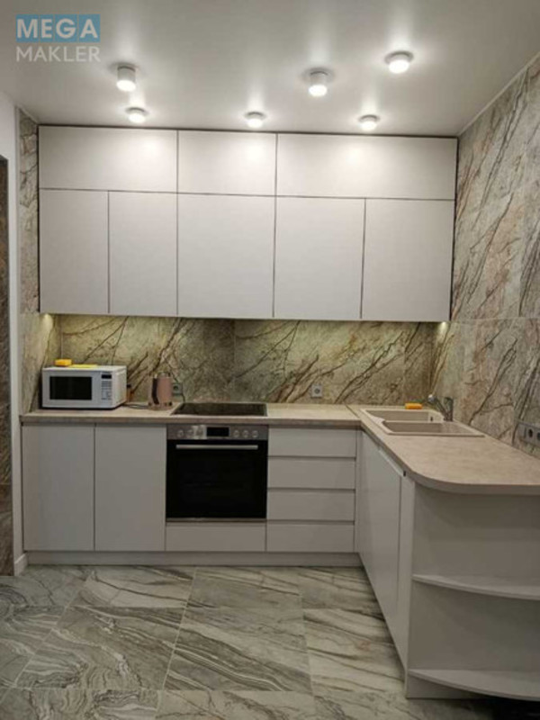 Оренда 1 кімнатної квартири, <a class="location-link" href="/kiev/" title="Недвижимость Київ">Київ</a>, <a class="location-link" href="/kiev/solomenskij/" title="Недвижимость Солом'янський район">Солом'янський р-н</a>, Гарматная ул., 38А (изображение 13)