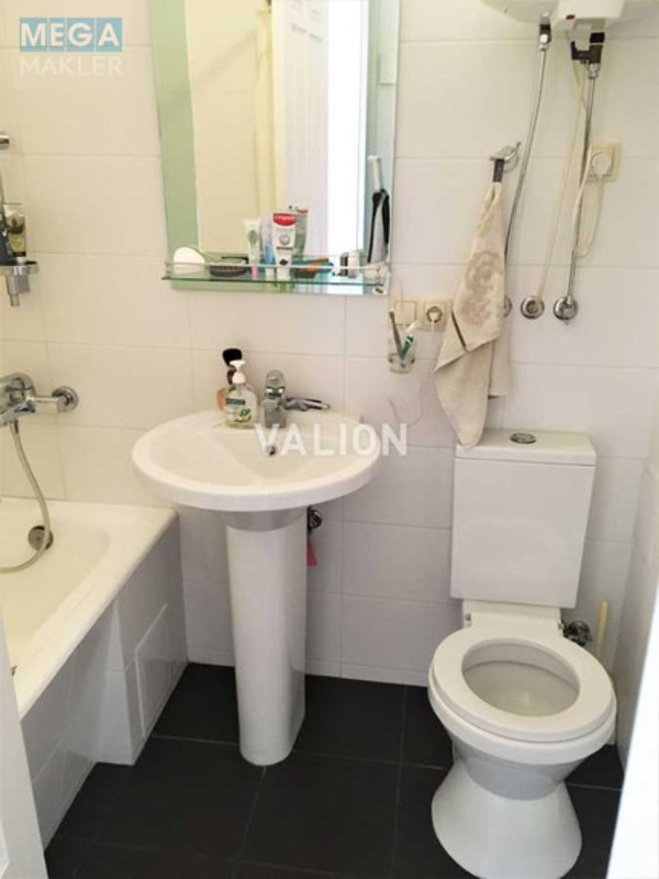Оренда 1 кімнатної квартири, <a class="location-link" href="/kiev/" title="Недвижимость Київ">Київ</a>, <a class="location-link" href="/kiev/pecherskij/" title="Недвижимость Печерський район">Печерський р-н</a>, Крещатик ул., 29 (изображение 10)