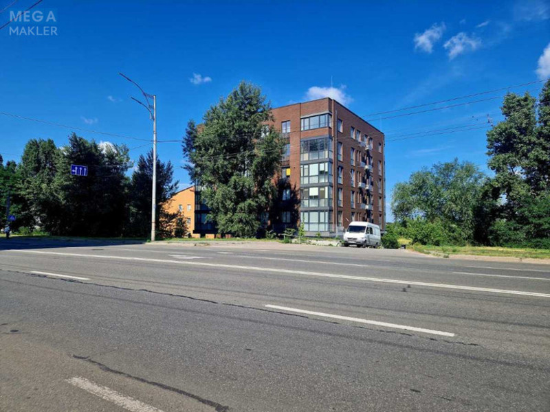 Продаж 2 кімнатної квартири (76/30/25), 4 пов. 5 пов. будинку, <a class="location-link" href="/kiev/" title="Недвижимость Київ">Київ</a>, <a class="location-link" href="/kiev/desnyanskij/" title="Недвижимость Деснянський район">Деснянський р-н</a>, Пожарского ул. (изображение 3)