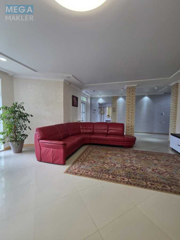 Продаж дома, 2 поверху, 269 кв.м, 6 кімнат, ділянка 6 соток, <a class="location-link" href="/gostomel/" title="Недвижимость Гостомель">Гостомель</a>, вул. Озерна (изображение 9)