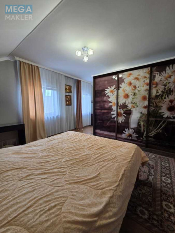 Продаж дома, 2 поверху, 269 кв.м, 6 кімнат, ділянка 6 соток, <a class="location-link" href="/gostomel/" title="Недвижимость Гостомель">Гостомель</a>, вул. Озерна (изображение 16)