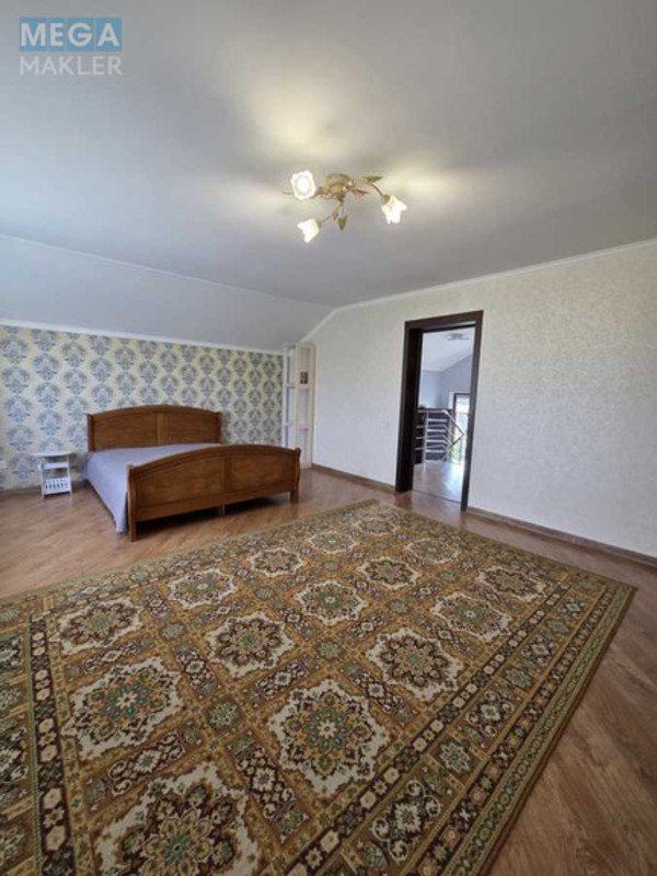 Продаж дома, 2 поверху, 269 кв.м, 6 кімнат, ділянка 6 соток, <a class="location-link" href="/gostomel/" title="Недвижимость Гостомель">Гостомель</a>, вул. Озерна (изображение 18)