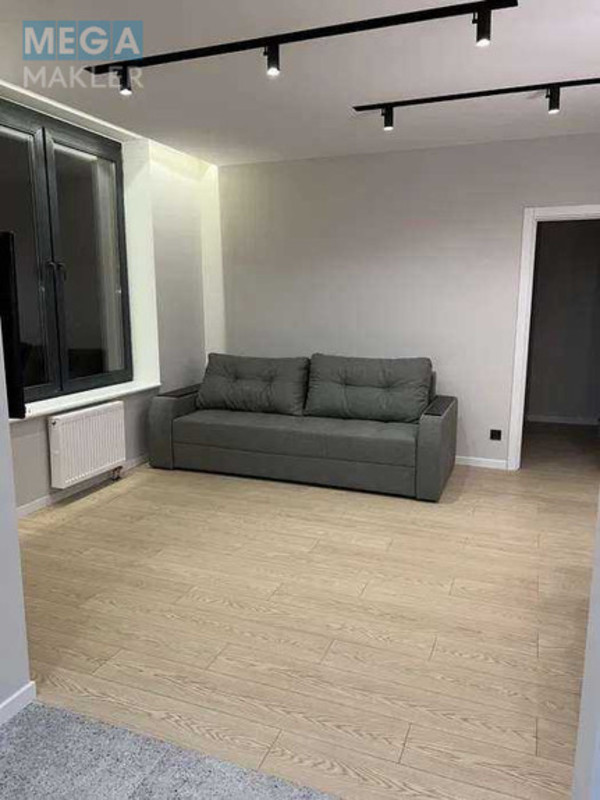 Продаж 2 кімнатної квартири (66/50/8), 12 пов. 16 пов. будинку, <a class="location-link" href="/kiev/" title="Недвижимость Київ">Київ</a>, <a class="location-link" href="/kiev/svyatoshinskij/" title="Недвижимость Святошинський район">Святошинський р-н</a>, Победы просп., 71а (изображение 3)