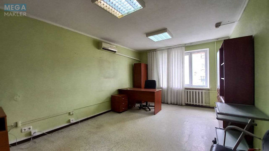Оренда комерційної нерухомості, 23&nbsp;кв.м, под офис, <a class="location-link" href="/kiev/" title="Недвижимость Київ">Київ</a>, <a class="location-link" href="/kiev/goloseevskij/" title="Недвижимость Голосіївський район">Голосіївський р-н</a>, Голосеевская ул., 7 (изображение 2)