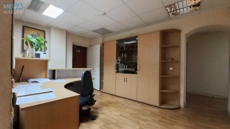 Оренда комерційної нерухомості, 23&nbsp;кв.м, под офис, <a class="location-link" href="/kiev/" title="Недвижимость Київ">Київ</a>, <a class="location-link" href="/kiev/goloseevskij/" title="Недвижимость Голосіївський район">Голосіївський р-н</a>, Голосеевская ул., 7 (изображение 8)
