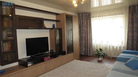 Продаж 3 кімнатної квартири (93/53/13), 9 пов. 15 пов. будинку, <a class="location-link" href="/kiev/" title="Недвижимость Київ">Київ</a>, <a class="location-link" href="/kiev/darnickij/" title="Недвижимость Дарницький район">Дарницький р-н</a>, Урлівська вул., 8 (изображение 2)