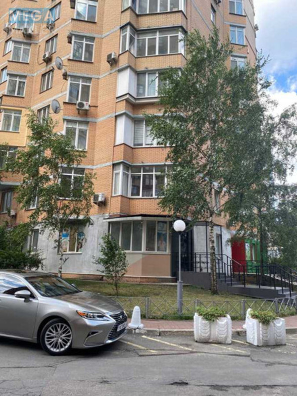 Оренда комерційної нерухомості, 88 кв.м, <a class="location-link" href="/kiev/" title="Недвижимость Київ">Київ</a>, <a class="location-link" href="/kiev/pecherskij/" title="Недвижимость Печерський район">Печерський р-н</a>, Евгения Коновальца ул., 32Г (изображение 2)