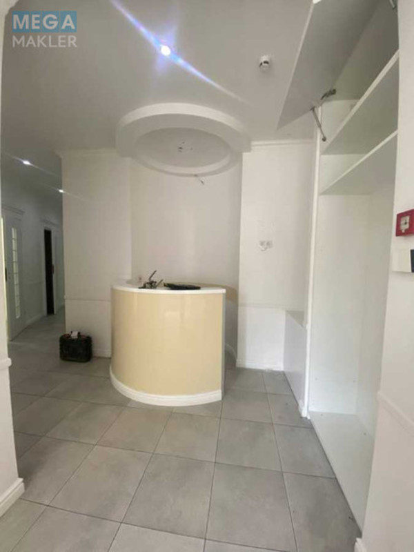 Оренда комерційної нерухомості, 88 кв.м, <a class="location-link" href="/kiev/" title="Недвижимость Київ">Київ</a>, <a class="location-link" href="/kiev/pecherskij/" title="Недвижимость Печерський район">Печерський р-н</a>, Евгения Коновальца ул., 32Г (изображение 3)
