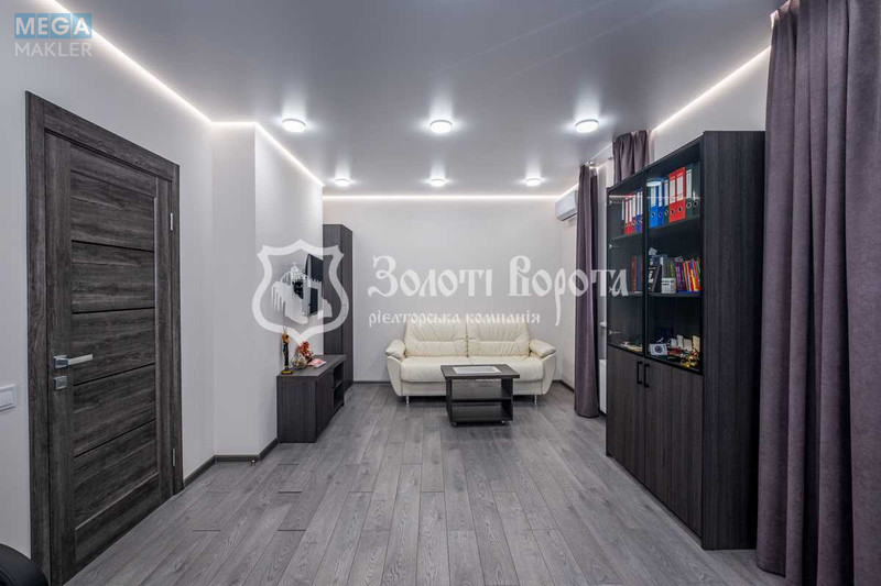 Продаж 3 кімнатної квартири (76,5/58/4), 3 пов. 16 пов. будинку, <a class="location-link" href="/kiev/" title="Недвижимость Київ">Київ</a>, <a class="location-link" href="/kiev/solomenskij/" title="Недвижимость Солом'янський район">Солом'янський р-н</a>, Любомира Гузара просп., 11 (изображение 14)
