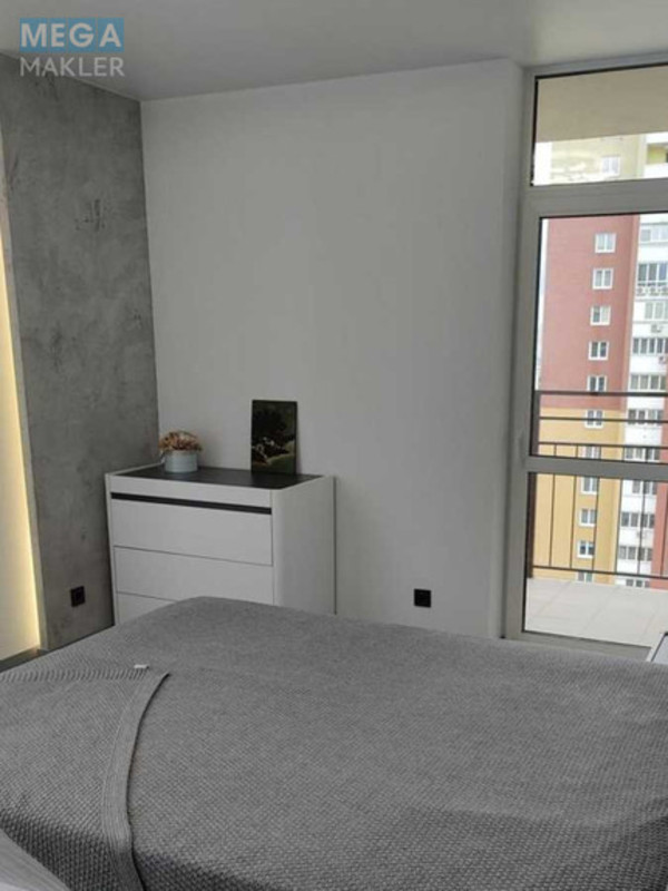 Продаж 2 кімнатної квартири (69,0/38/23), 14 пов. 15 пов. будинку, <a class="location-link" href="/kiev/" title="Недвижимость Київ">Київ</a>, <a class="location-link" href="/kiev/podolskij/" title="Недвижимость Подільський район">Подільський р-н</a>, Олександра Олеся вул., 1 (изображение 7)