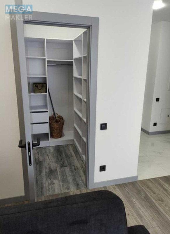 Продаж 2 кімнатної квартири (69,0/38/23), 14 пов. 15 пов. будинку, <a class="location-link" href="/kiev/" title="Недвижимость Київ">Київ</a>, <a class="location-link" href="/kiev/podolskij/" title="Недвижимость Подільський район">Подільський р-н</a>, Олександра Олеся вул., 1 (изображение 20)