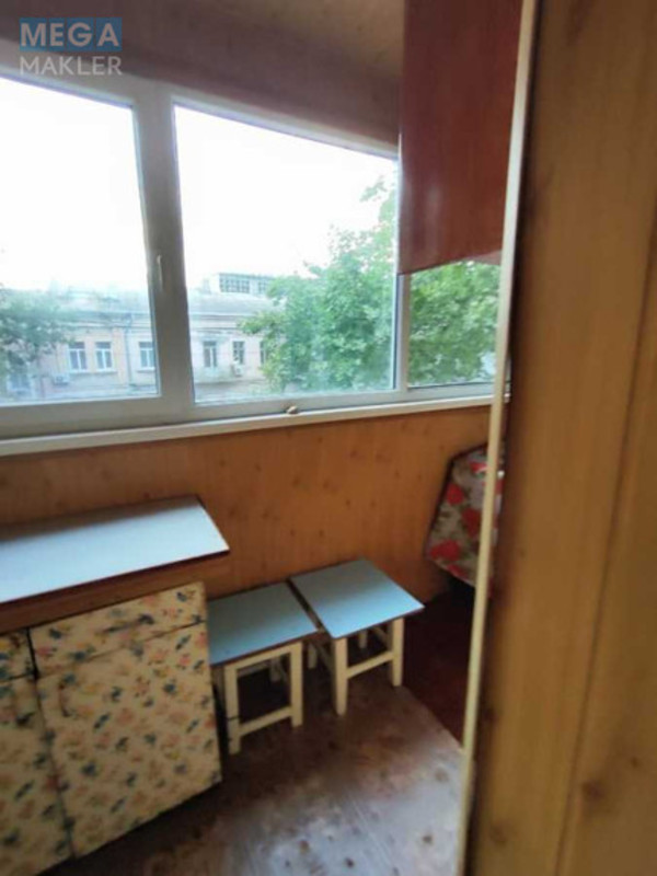 Оренда 1 кімнатної квартири, <a class="location-link" href="/odessa/" title="Недвижимость Одеса">Одеса</a>, <a class="location-link" href="/odessa/malinovskij/" title="Недвижимость Малиновський район">Малиновський р-н</a>, Богдана Хмельницкого, 35 (изображение 4)