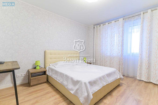 Продаж 4 кімнатної квартири (130/71/15), 15 пов. 18 пов. будинку, <a class="location-link" href="/kiev/" title="Недвижимость Київ">Київ</a>, <a class="location-link" href="/kiev/svyatoshinskij/" title="Недвижимость Святошинський район">Святошинський р-н</a>, Михайла Котельникова вул., 33 (изображение 4)