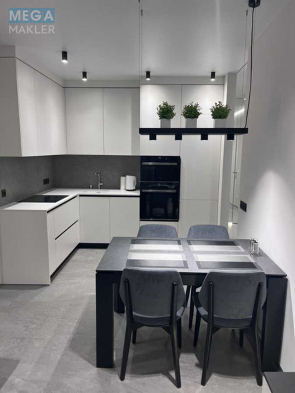 Оренда 1 кімнатної квартири, <a class="location-link" href="/kiev/" title="Недвижимость Київ">Київ</a>, <a class="location-link" href="/kiev/shevchenkovskij/" title="Недвижимость Шевченківський район">Шевченківський р-н</a>, Салютна вул., 17 (изображение 8)