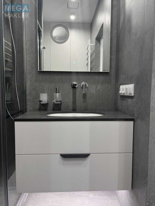 Оренда 1 кімнатної квартири, <a class="location-link" href="/kiev/" title="Недвижимость Київ">Київ</a>, <a class="location-link" href="/kiev/shevchenkovskij/" title="Недвижимость Шевченківський район">Шевченківський р-н</a>, Салютна вул., 17 (изображение 9)