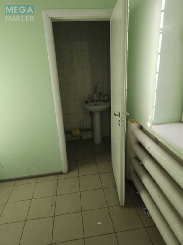 Оренда окремої будівлі/побудови, 100 кв.м, <a class="location-link" href="/kiev/" title="Недвижимость Київ">Київ</a>, <a class="location-link" href="/kiev/darnickij/" title="Недвижимость Дарницький район">Дарницький р-н</a>, Ревуцкого ул., 14 (изображение 6)
