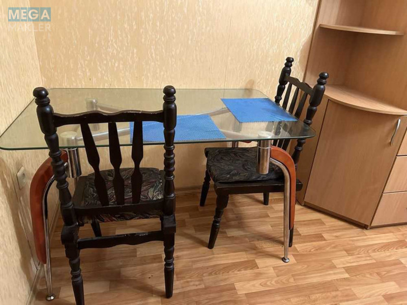 Оренда кімнати (підселення), <a class="location-link" href="/odessa/" title="Недвижимость Одеса">Одеса</a>, <a class="location-link" href="/odessa/primorskij/" title="Недвижимость Приморський район">Приморський р-н</a>, Балковская, 36/1 (изображение 3)