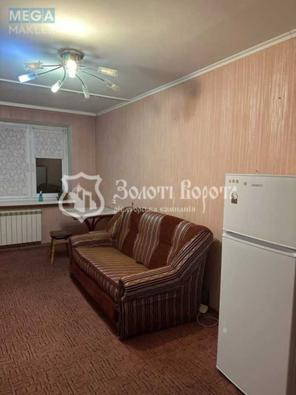 Продаж 1 кімнатної квартири (17/?/?), 9 пов. 16 пов. будинку, <a class="location-link" href="/kiev/" title="Недвижимость Київ">Київ</a>, <a class="location-link" href="/kiev/dneprovskij/" title="Недвижимость Дніпровський район">Дніпровський р-н</a>, Азербайджанська вул., 8б (изображение 4)