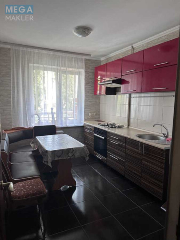 Оренда 3 кімнатної квартири, <a class="location-link" href="/odessa/" title="Недвижимость Одеса">Одеса</a>, <a class="location-link" href="/odessa/malinovskij/" title="Недвижимость Малиновський район">Малиновський р-н</a>, Варненская, 7/3 (изображение 7)