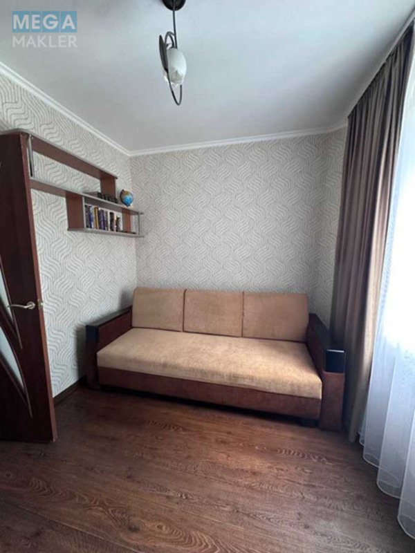 Оренда 3 кімнатної квартири, <a class="location-link" href="/odessa/" title="Недвижимость Одеса">Одеса</a>, <a class="location-link" href="/odessa/malinovskij/" title="Недвижимость Малиновський район">Малиновський р-н</a>, Варненская, 7/3 (изображение 8)