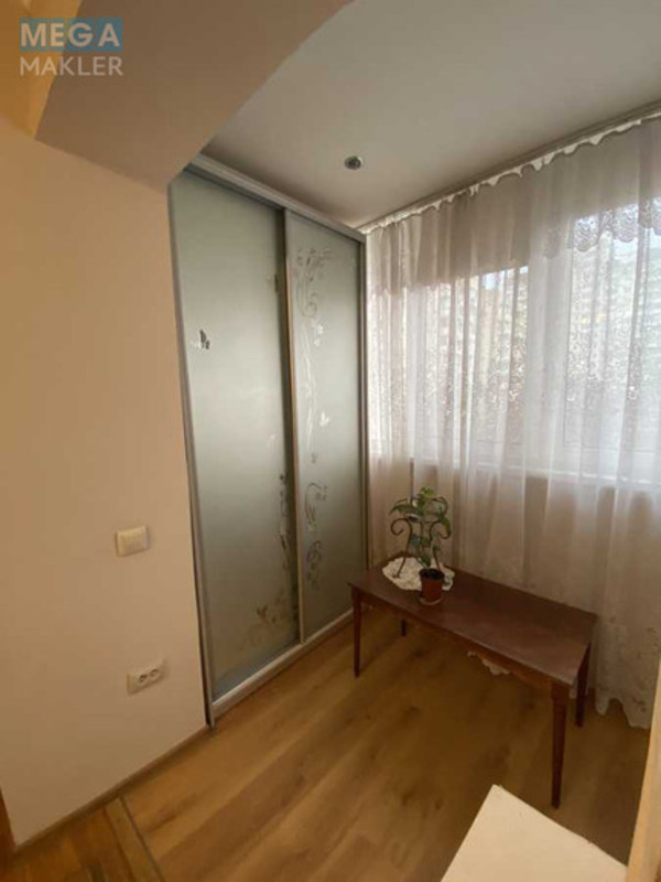 Продаж 3 кімнатної квартири (77/43/8), 4 пов. 16 пов. будинку, <a class="location-link" href="/kiev/" title="Недвижимость Київ">Київ</a>, <a class="location-link" href="/kiev/obolonskij/" title="Недвижимость Оболонський район">Оболонський р-н</a>, Полярна вул., 6а (изображение 3)