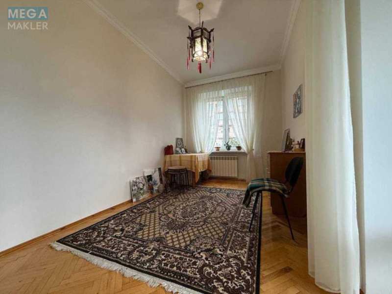 Продаж 3 кімнатної квартири (65/44/7), 5 пов. 5 пов. будинку, <a class="location-link" href="/kiev/" title="Недвижимость Київ">Київ</a>, <a class="location-link" href="/kiev/podolskij/" title="Недвижимость Подільський район">Подільський р-н</a>, Вишгородська вул., 4 (изображение 5)