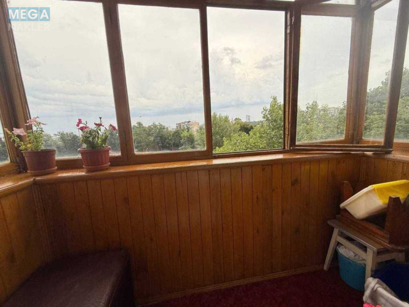 Продаж 3 кімнатної квартири (65/44/7), 5 пов. 5 пов. будинку, <a class="location-link" href="/kiev/" title="Недвижимость Київ">Київ</a>, <a class="location-link" href="/kiev/podolskij/" title="Недвижимость Подільський район">Подільський р-н</a>, Вишгородська вул., 4 (изображение 11)