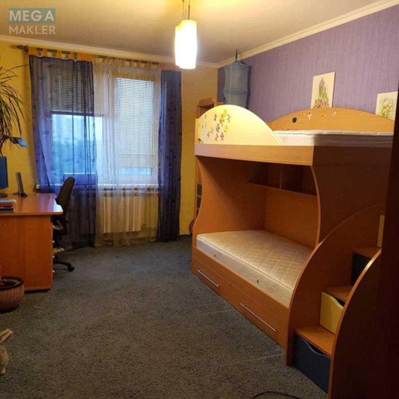 Продаж 3 кімнатної квартири (70/36/18), 7 пов. 16 пов. будинку, <a class="location-link" href="/kiev/" title="Недвижимость Київ">Київ</a>, <a class="location-link" href="/kiev/dneprovskij/" title="Недвижимость Дніпровський район">Дніпровський р-н</a>, Андрія Малишка вул., 15 (изображение 3)