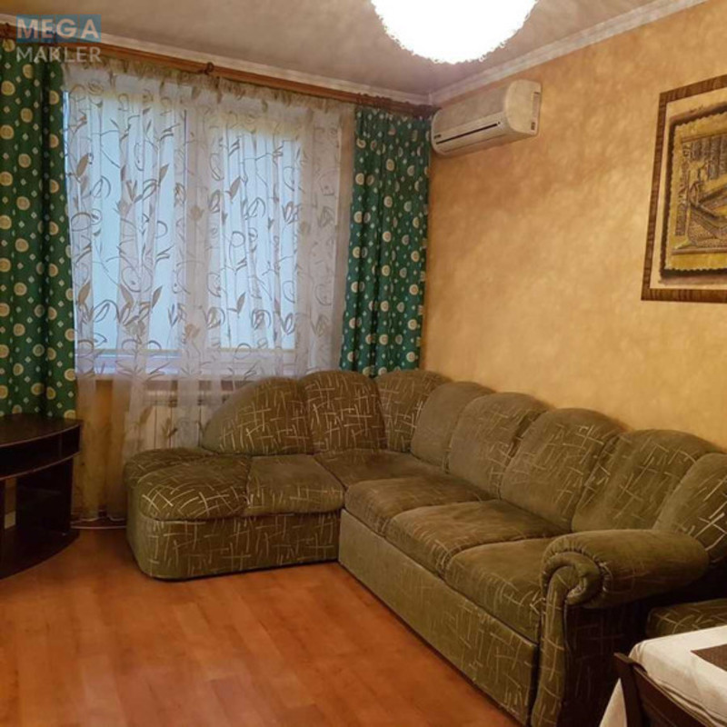 Продаж 3 кімнатної квартири (70/36/18), 7 пов. 16 пов. будинку, <a class="location-link" href="/kiev/" title="Недвижимость Київ">Київ</a>, <a class="location-link" href="/kiev/dneprovskij/" title="Недвижимость Дніпровський район">Дніпровський р-н</a>, Андрія Малишка вул., 15 (изображение 8)