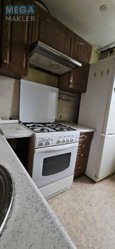 Продаж 3 кімнатної квартири (65/41/6,7), 8 пов. 9 пов. будинку, <a class="location-link" href="/kiev/" title="Недвижимость Київ">Київ</a>, <a class="location-link" href="/kiev/obolonskij/" title="Недвижимость Оболонський район">Оболонський р-н</a>, Маршала Малиновского ул., 32 (изображение 2)