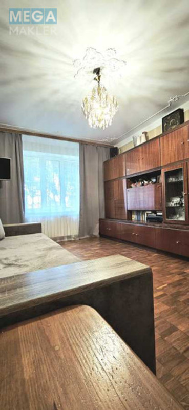 Продаж 2 кімнатної квартири (58,5/33,4/8,3), 1 пов. 11 пов. будинку, <a class="location-link" href="/kiev/" title="Недвижимость Київ">Київ</a>, <a class="location-link" href="/kiev/svyatoshinskij/" title="Недвижимость Святошинський район">Святошинський р-н</a>, Героев Космоса ул., 11 (изображение 8)