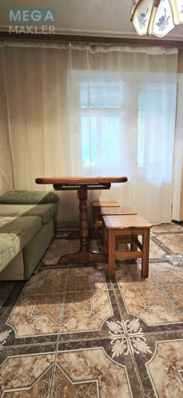 Продаж 2 кімнатної квартири (58,5/33,4/8,3), 1 пов. 11 пов. будинку, <a class="location-link" href="/kiev/" title="Недвижимость Київ">Київ</a>, <a class="location-link" href="/kiev/svyatoshinskij/" title="Недвижимость Святошинський район">Святошинський р-н</a>, Героев Космоса ул., 11 (изображение 18)