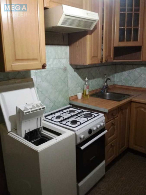 Оренда 2 кімнатної квартири, <a class="location-link" href="/kiev/" title="Недвижимость Київ">Київ</a>, <a class="location-link" href="/kiev/dneprovskij/" title="Недвижимость Дніпровський район">Дніпровський р-н</a>, Григорія Чупринки вул., 7 (изображение 2)