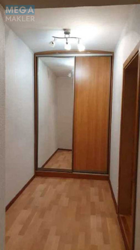 Оренда 1 кімнатної квартири, <a class="location-link" href="/kiev/" title="Недвижимость Київ">Київ</a>, <a class="location-link" href="/kiev/darnickij/" title="Недвижимость Дарницький район">Дарницький р-н</a>, Петра Григоренка просп., 20 (изображение 5)