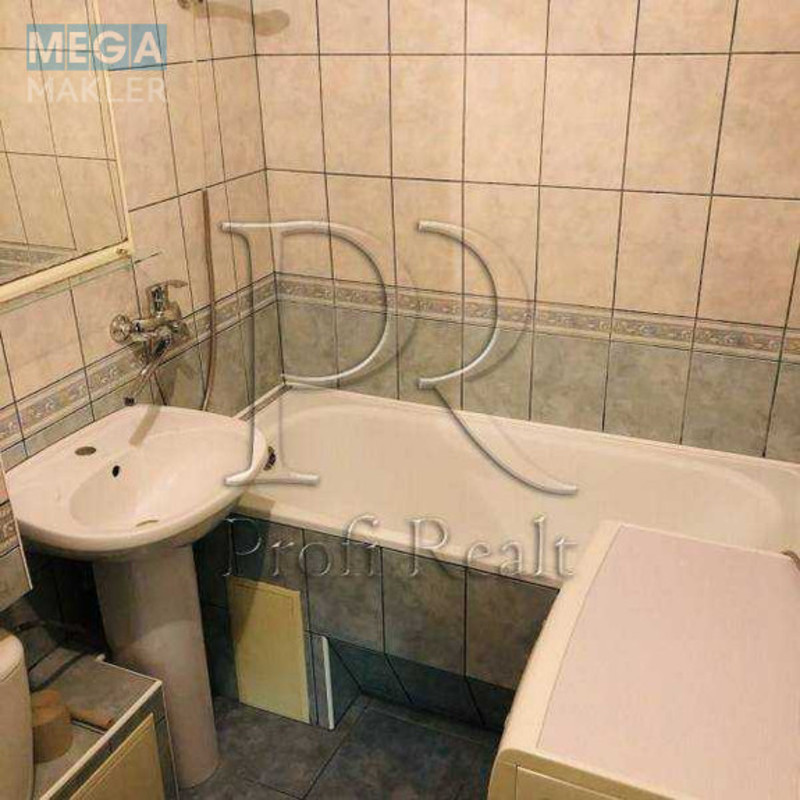 Продаж 1 кімнатної квартири (31/17/6), 1 пов. 5 пов. будинку, <a class="location-link" href="/kiev/" title="Недвижимость Київ">Київ</a>, <a class="location-link" href="/kiev/solomenskij/" title="Недвижимость Солом'янський район">Солом'янський р-н</a>, Гавела Вацлава бульвар, 17 (изображение 5)