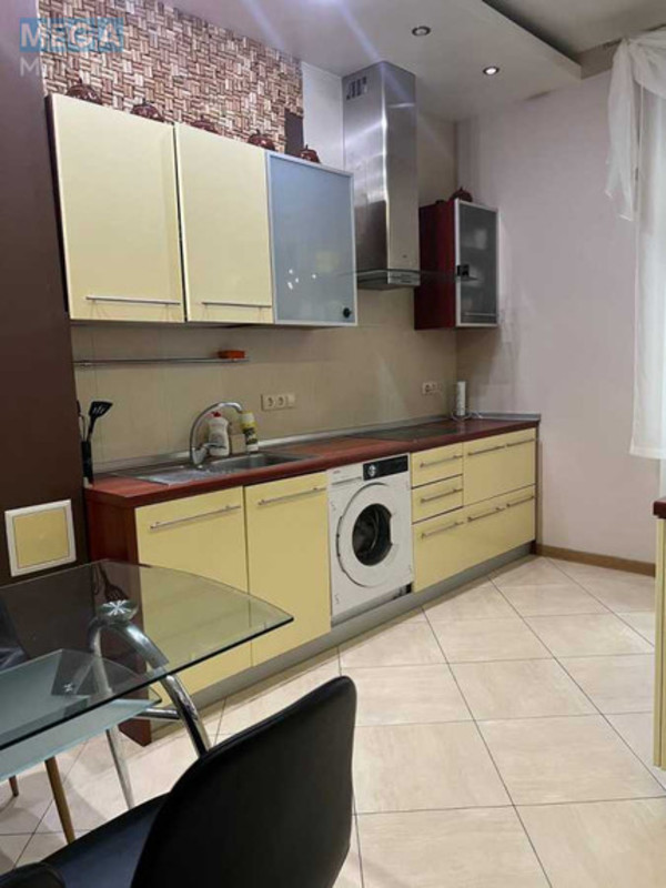Оренда 3 кімнатної квартири, <a class="location-link" href="/kiev/" title="Недвижимость Київ">Київ</a>, <a class="location-link" href="/kiev/shevchenkovskij/" title="Недвижимость Шевченківський район">Шевченківський р-н</a>, Дмитриевская ул., 69 (изображение 13)